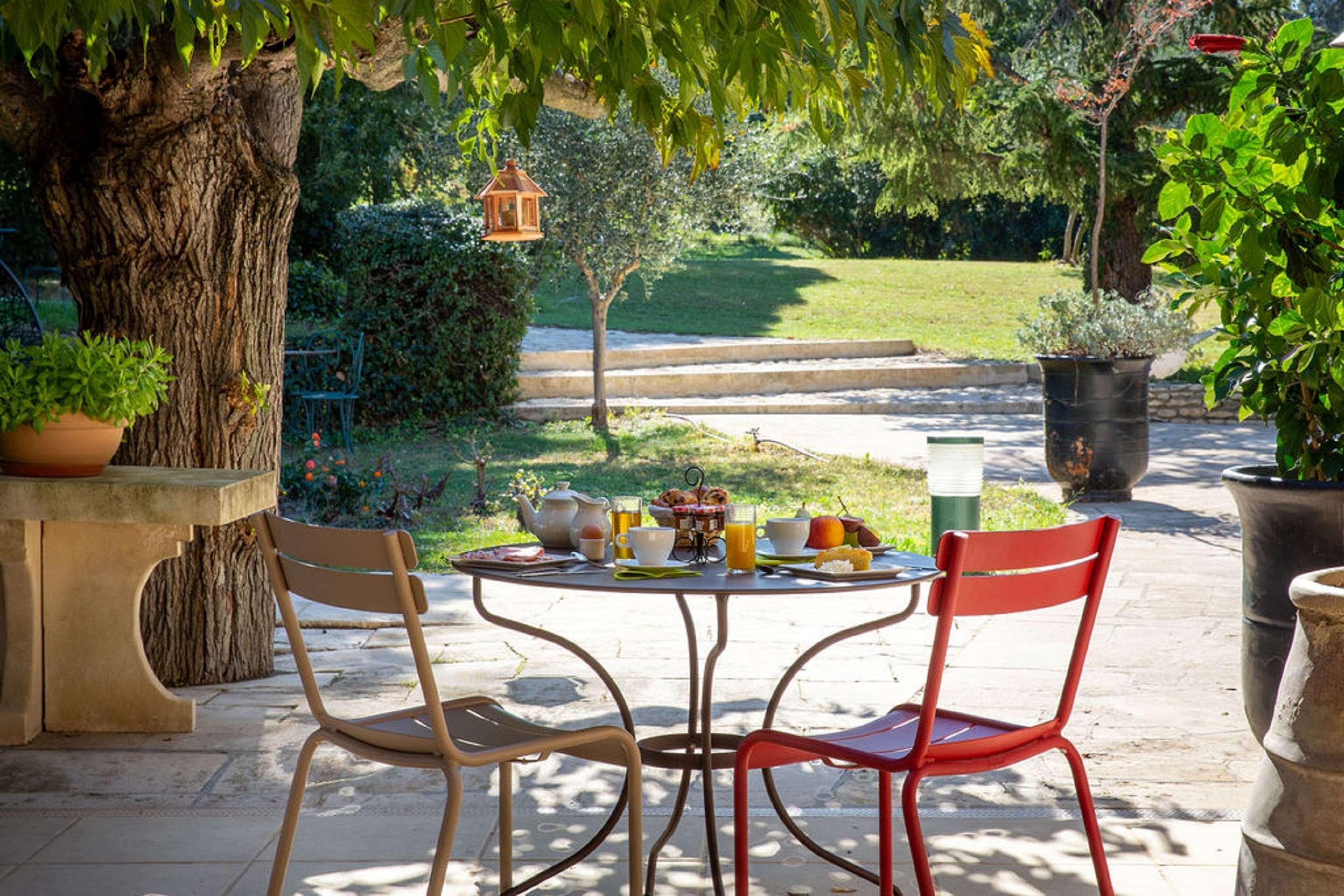 Best Western Le Val Majour Fontvieille Exterior photo
