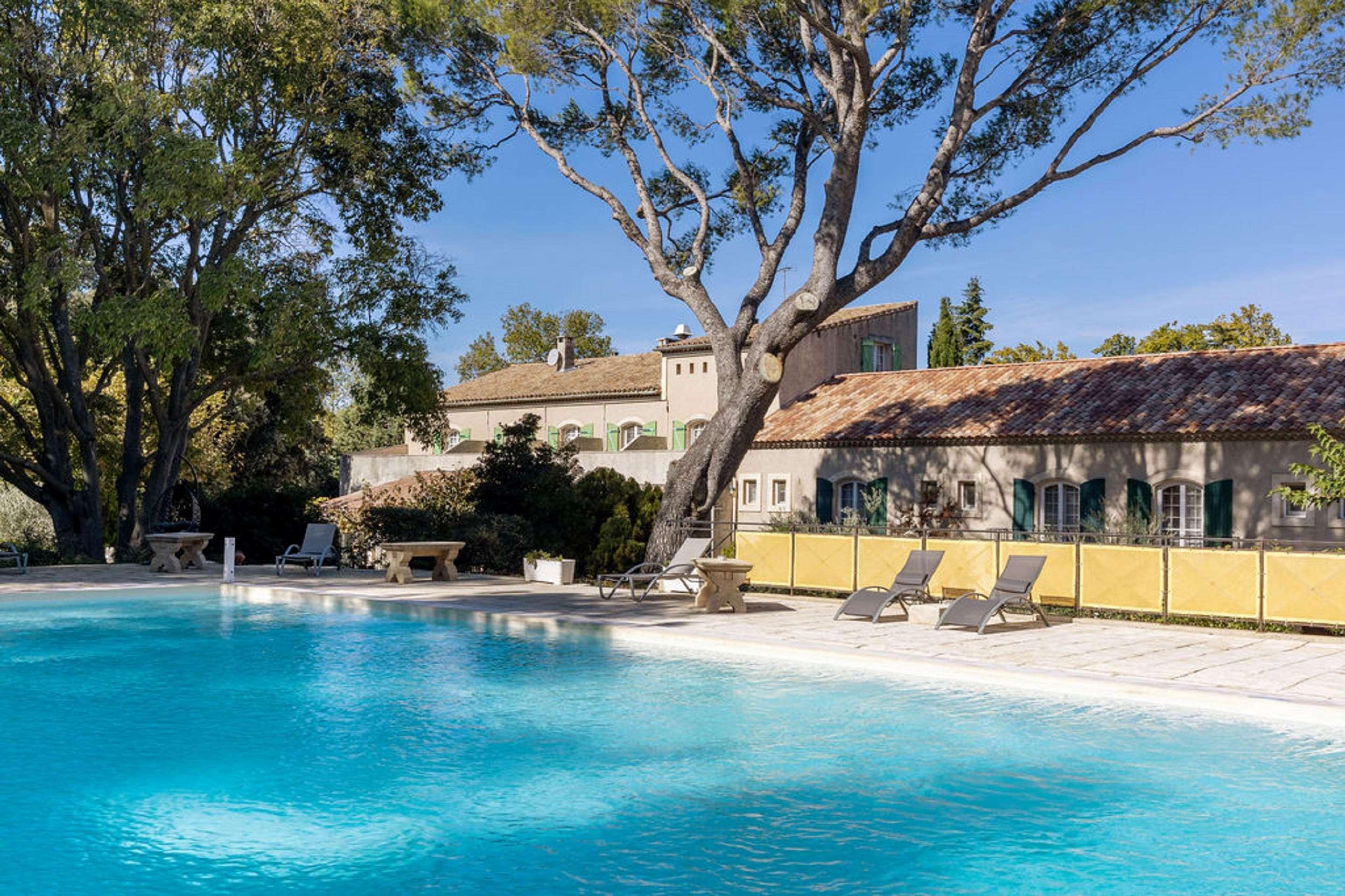 Best Western Le Val Majour Fontvieille Exterior photo