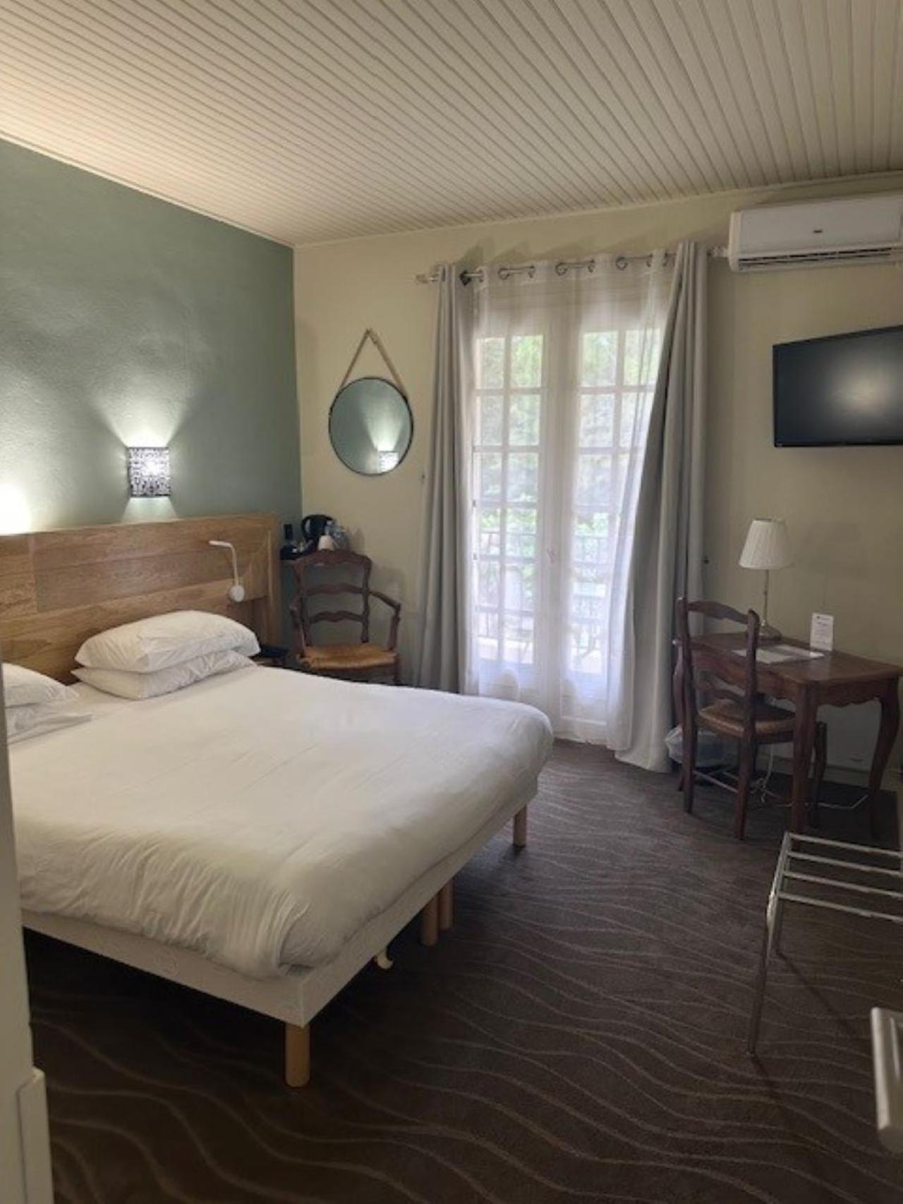 Best Western Le Val Majour Fontvieille Exterior photo